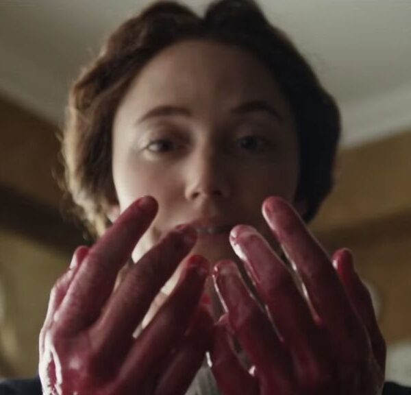 Victorian Psycho movie Maika Monroe